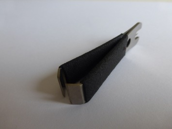 A&M Nipper Black- Anti Slip